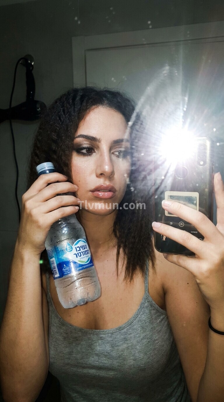 הזמנת חשפנית בדרום | 100% אמיתי | רומי